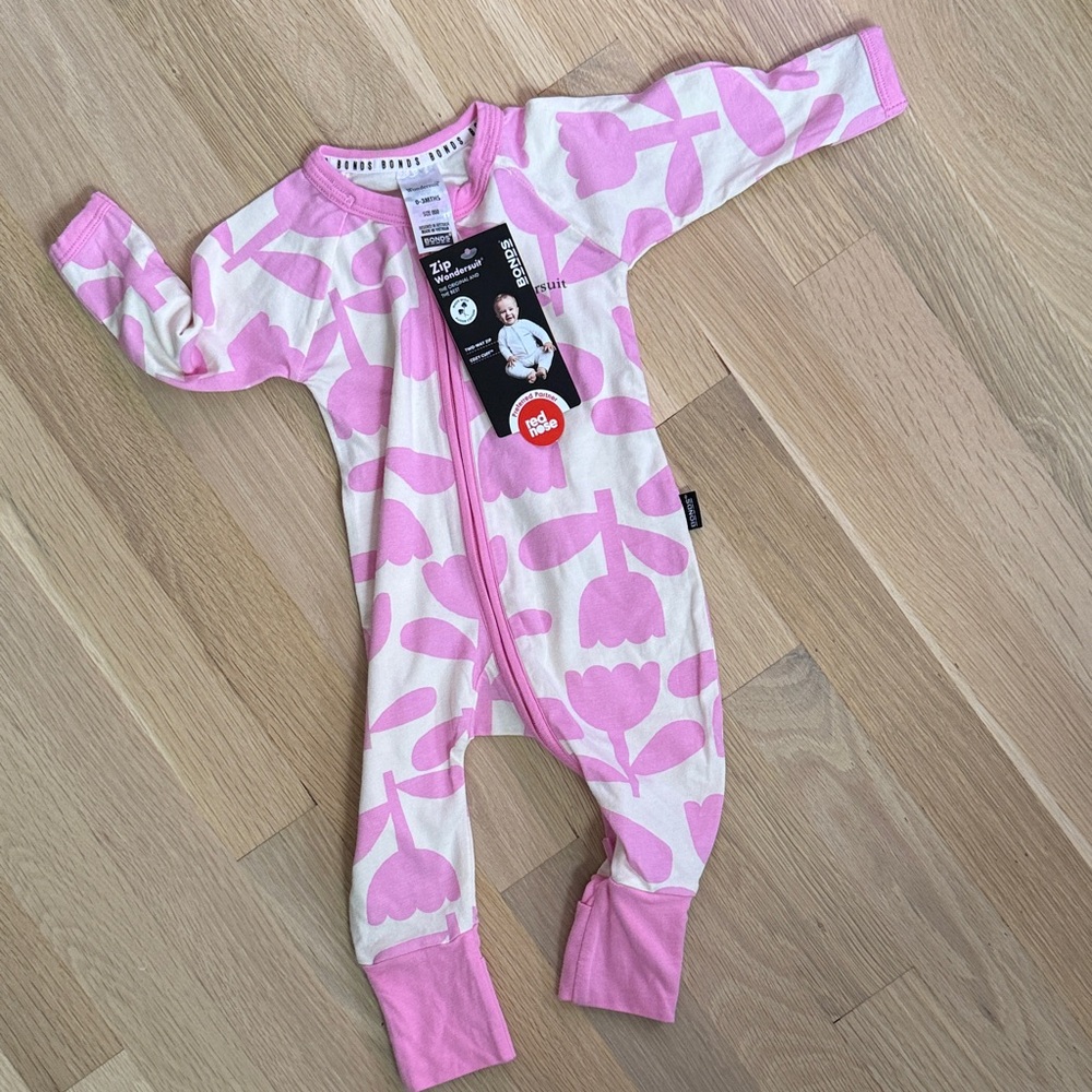 NWT BONDS Zip Wondersuit